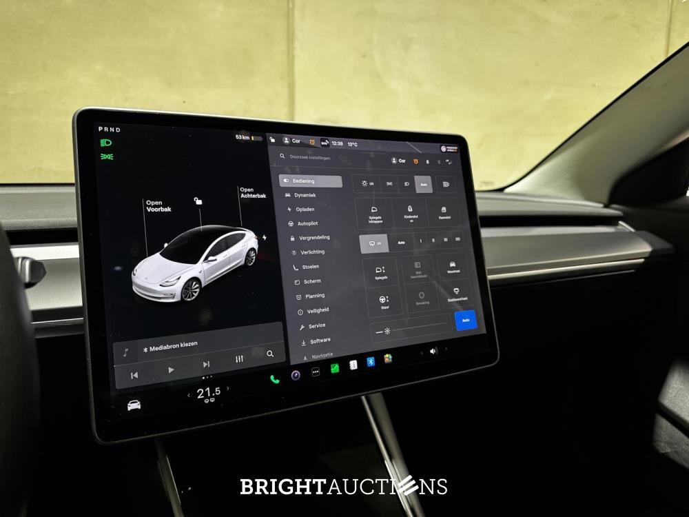 Tesla Model 3 Standard RWD Plus 60 kWh 238pk 2020 (Origineel-NL), J-064-LB