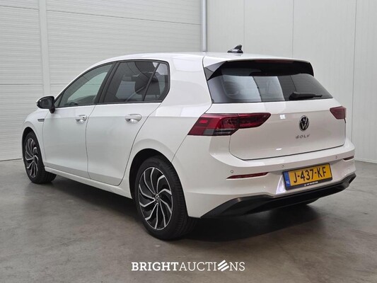 Volkswagen Golf Life 1.5 TSI 131pk 2020 (Origineel-NL), J-437-KF