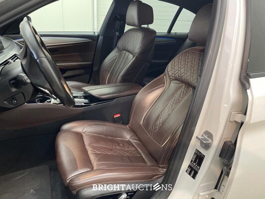 BMW 5-serie High Executive 252pk 2018 (Origineel-NL), SF-230-F