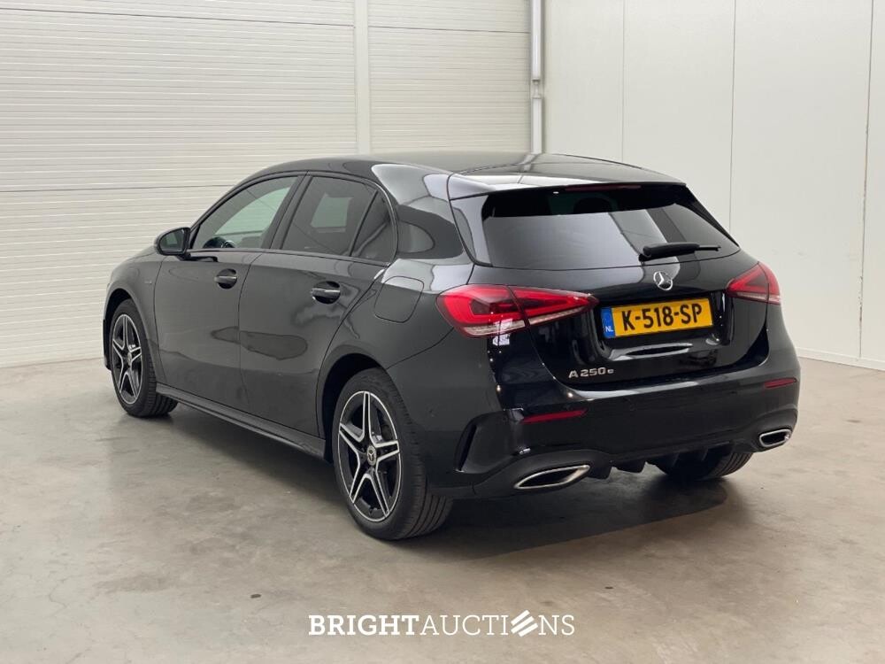 Mercedes-Benz A 250 e Business Solution AMG Limited 218pk 2021 (Origineel-NL) A-klasse, K-518-SP