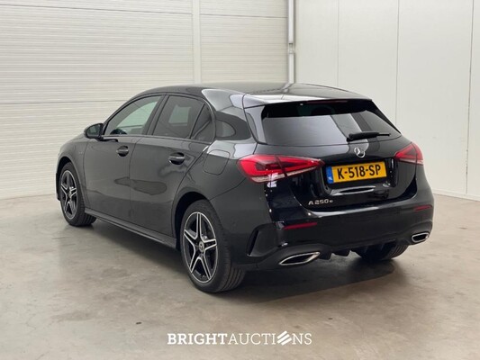 Mercedes-Benz A 250 e Business Solution AMG Limited 218pk 2021 (Origineel-NL) A-klasse, K-518-SP