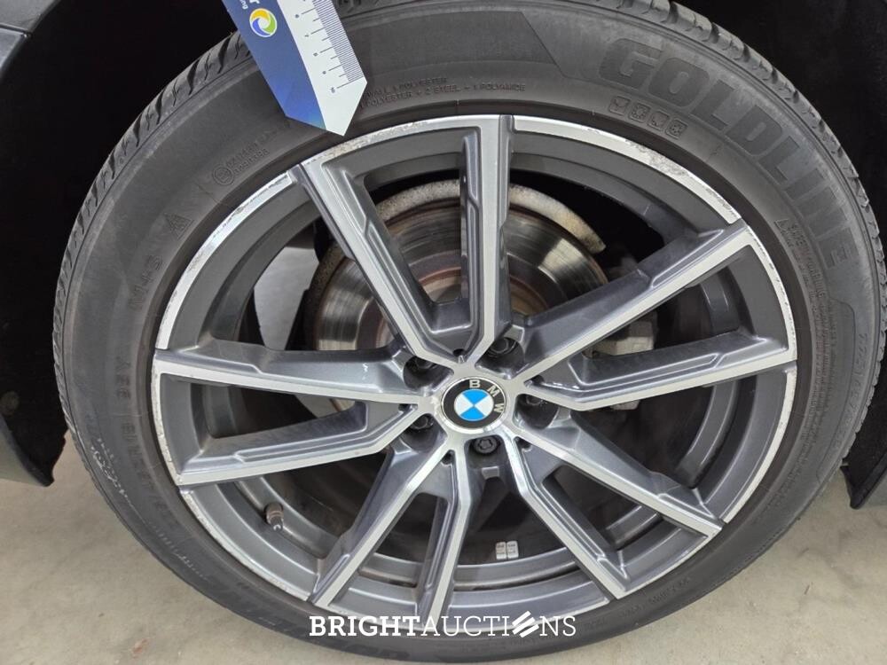 BMW 320i Executive Edition 184pk 2019 (Origineel-NL) 3-Serie, ZL-125-N