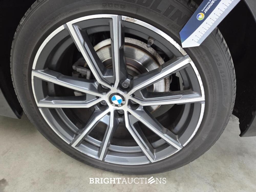 BMW 320i Executive Edition 184pk 2019 (Origineel-NL) 3-Serie, ZL-125-N