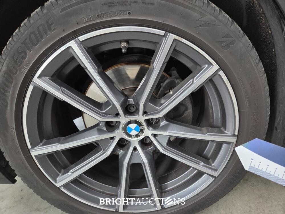 BMW 320i Executive Edition 184pk 2019 (Origineel-NL) 3-Serie, ZL-125-N
