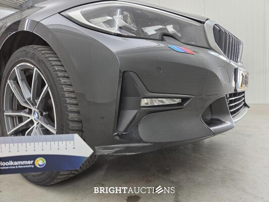 BMW 320i Executive Edition 184pk 2019 (Origineel-NL) 3-Serie, ZL-125-N