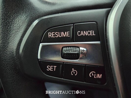 BMW 320i Executive Edition 184pk 2019 (Origineel-NL) 3-Serie, ZL-125-N