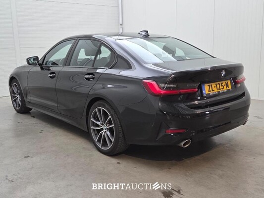 BMW 320i Executive Edition 184pk 2019 (Origineel-NL) 3-Serie, ZL-125-N