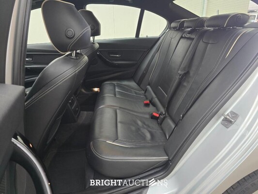 BMW 328i High Executive xDrive 245pk 2015 (Origineel-NL) 3-Serie , GJ-014-T