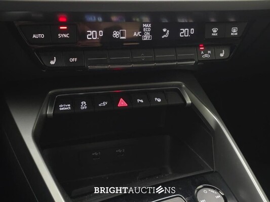 Audi A3 Sportback 45 e S edition Competition TFSI 245pk 2020, Z-342-HS