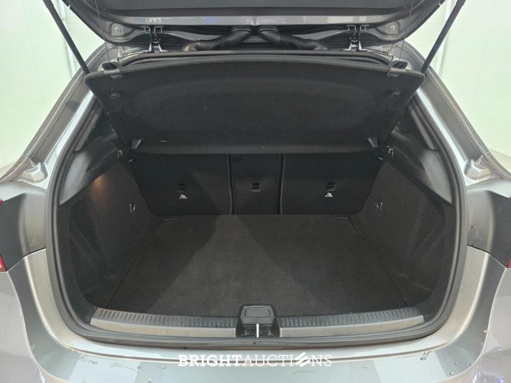 Mercedes-Benz A 180 Business Solution AMG 136pk 2020 (Origineel-NL) A-klasse, H-645-BS