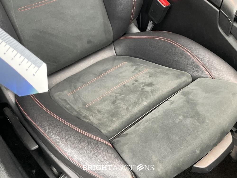 Mercedes-Benz A 180 Business Solution AMG Night Upgrade 136pk 2019 (Origineel-NL) A-klasse, ZN-716-K