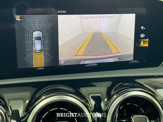 Mercedes-Benz A 180 Business Solution AMG Night Upgrade 136pk 2019 (Origineel-NL) A-klasse, ZN-716-K