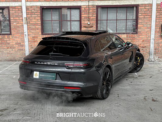 Porsche Panamera Sport Turismo Turbo 4.0 V8 549pk 2018, H-704-FR