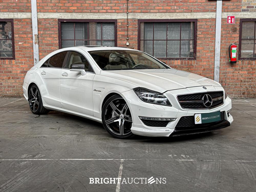 Mercedes-Benz CLS63 AMG 5.5 V8 525pk 2012 CLS-Klasse (53.000 KM)
