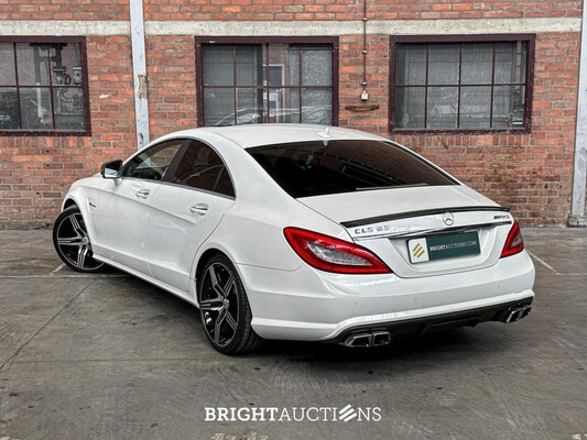 Mercedes-Benz CLS63 AMG 5.5 V8 525pk 2012 CLS-Klasse (53.000 KM)
