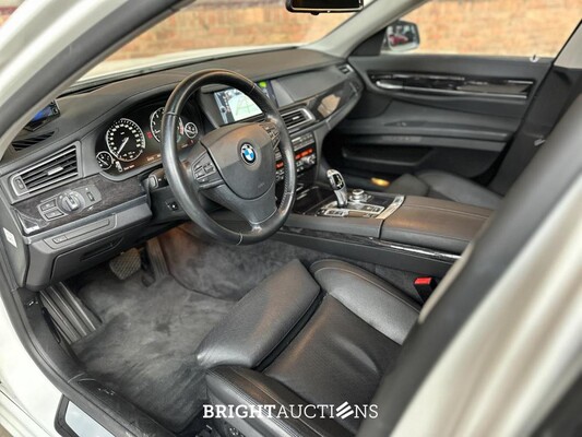 BMW ActiveHybrid7 F04 7-serie 4.4 V8 465pk 2011 -Youngtimer- 82.000km