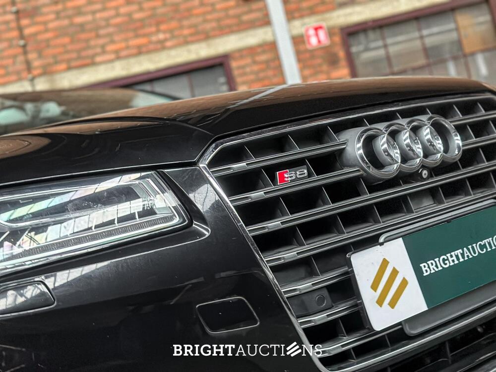 Audi S8 Sedan 4.0 TFSI V8 Quattro Biturbo 520pk 2014 - 52.000 km