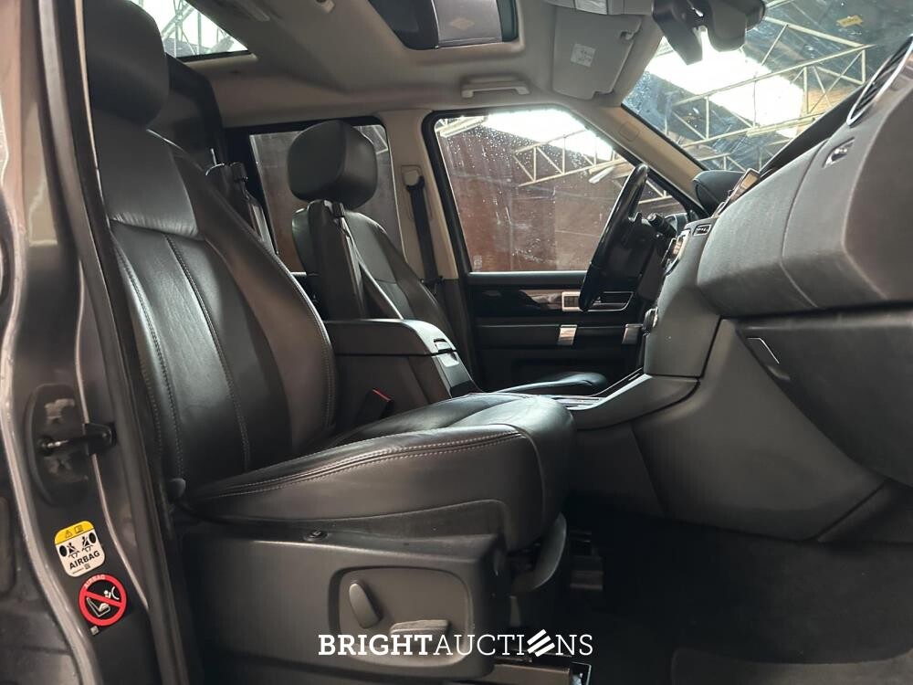 Land Rover Discovery 4 3.0 SDV6 SE HSE 256pk 2015, VNJ-87-T