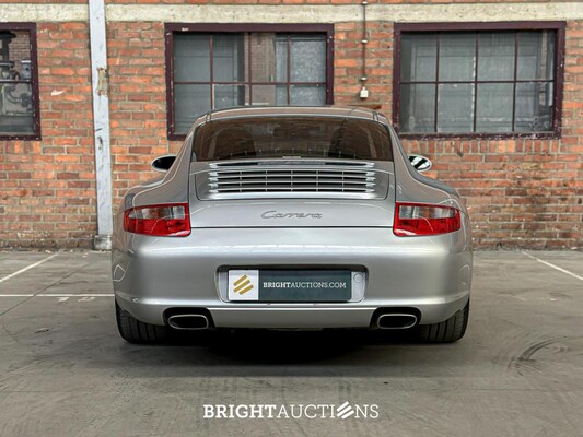 Porsche 911 Carrera 3.6 997 Coupé 325pk 2004 Youngtimer