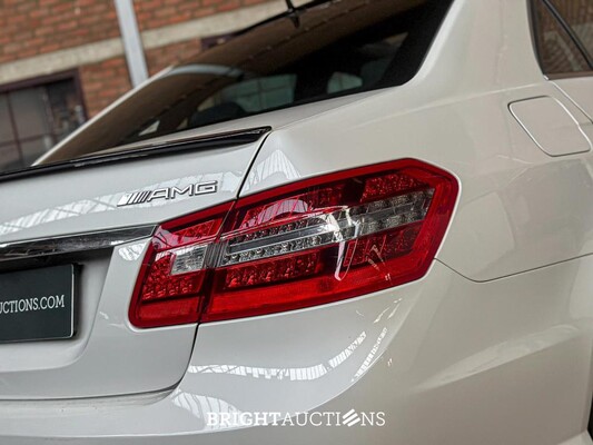 Mercedes-Benz E63 AMG 6.2 V8 -CARBON- 525pk 2010 (Origineel-NL) E-Klasse, 47-LKB-6