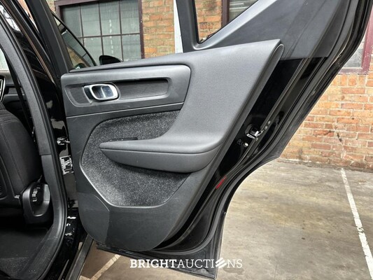 Volvo XC40 Recharge T4 INSCRIPTION EXPRESSION 129pk 2021 (Origineel-NL+1e eigenaar), K-649-LG