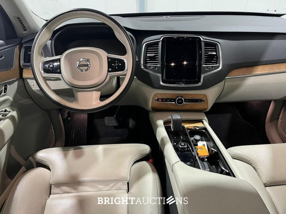 Volvo XC90 2.0 T8 Recharge AWD Inscription Expression 455hp 2022 (Origineell-NL) 7-persoons, P-361-BZ