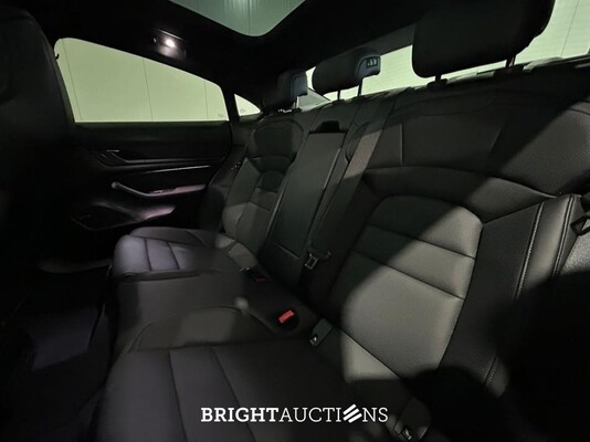 Porsche Taycan Performance Plus 93 kWh 381pk 2023, S-120-GD