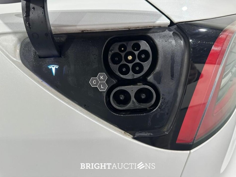 Tesla Model 3 Long Range AWD 75 kWh 351pk 2023 (Origineel-NL), S-091-VD
