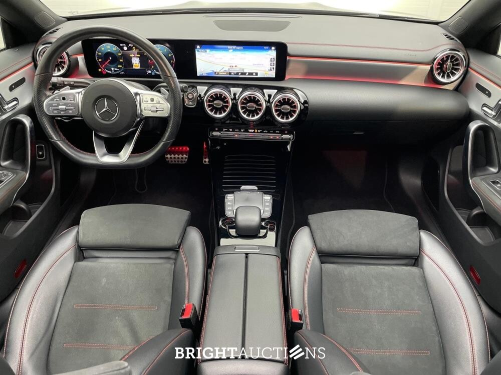 Mercedes-Benz CLA 180 Shooting Brake Business Solution AMG 136pk 2022 (Origineel-NL) CLA-Klasse, N-303-VJ