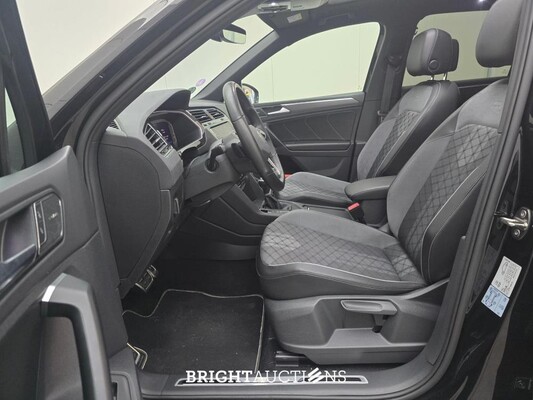 Volkswagen Tiguan R-Line Business 1.5 TSI 150pk 2022 (Origineel-NL), P-973-DF