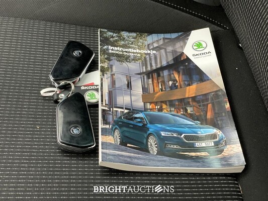 Skoda Octavia Combi Business Edition 1.0 TSI 110pk 2021 (Origineel-NL), K-576-SF