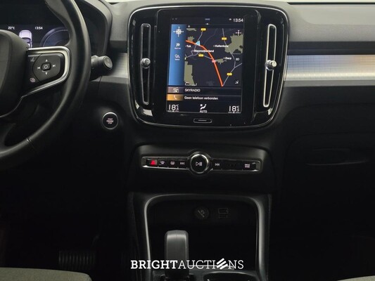 Volvo XC40 T4 Recharge Inscription Expression 1.5 211pk 2022 (Origineel-NL), P-822-BS