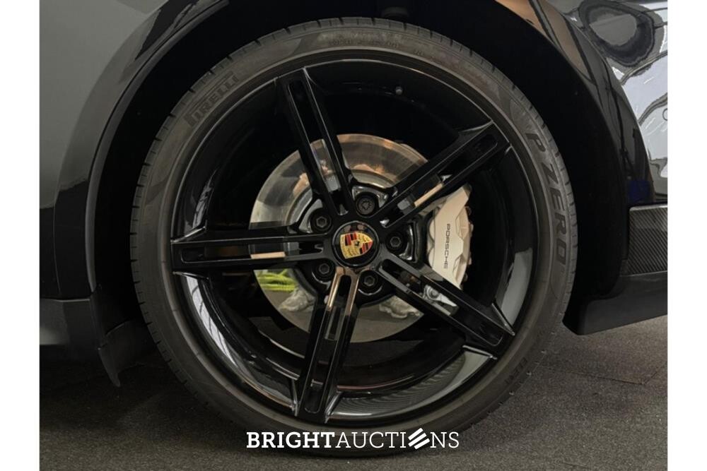 Porsche Taycan GTS 93 kWh 517pk 2023 (Origineel-NL), S-120-KG