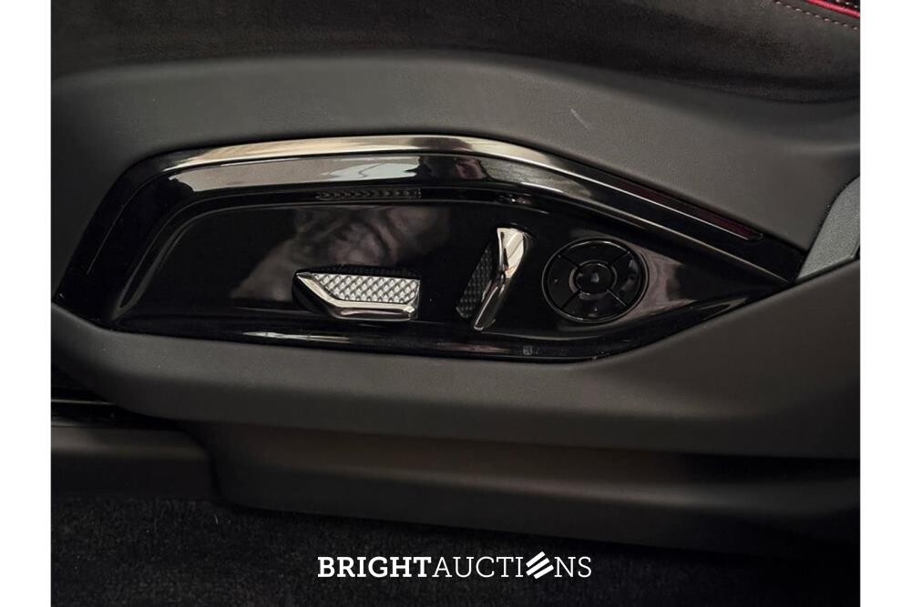 Lotus Eletre EDS 450 4WD 112 kWh 612hp 2023 (Original-NL), X-319-JJ