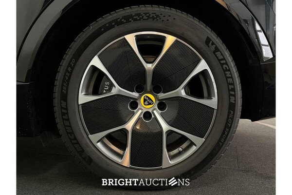 Lotus Eletre EDS 450 4WD 112 kWh 612hp 2023 (Original-NL), X-319-JJ