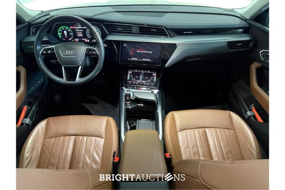 Audi Q8 e-tron 50 Advanced Edition Quattro 95 kWh 340pk 2023 (Origineel-NL), T-481-TT