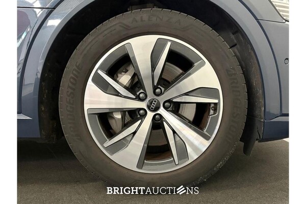 Audi Q8 e-tron 50 Advanced Edition Quattro 95 kWh 340pk 2023 (Origineel-NL), T-481-TT