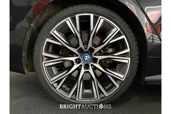 BMW i4 eDrive40 High Executive 84 kWh 340pk 2022 (Origineel-NL), P-888-HD