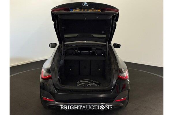 BMW i4 eDrive40 High Executive 84 kWh 340pk 2022 (Origineel-NL), P-888-HD
