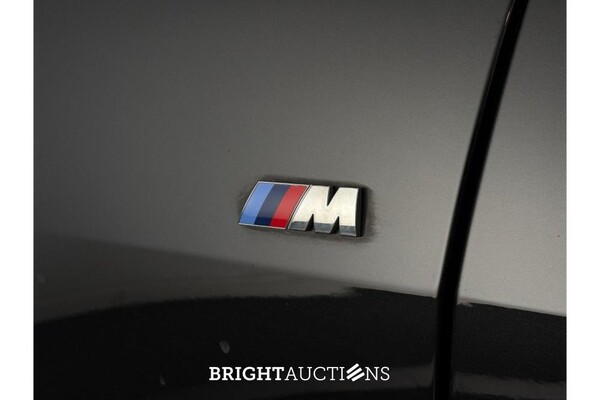 BMW i4 eDrive40 High Executive 84 kWh 340pk 2022 (Origineel-NL), P-888-HD