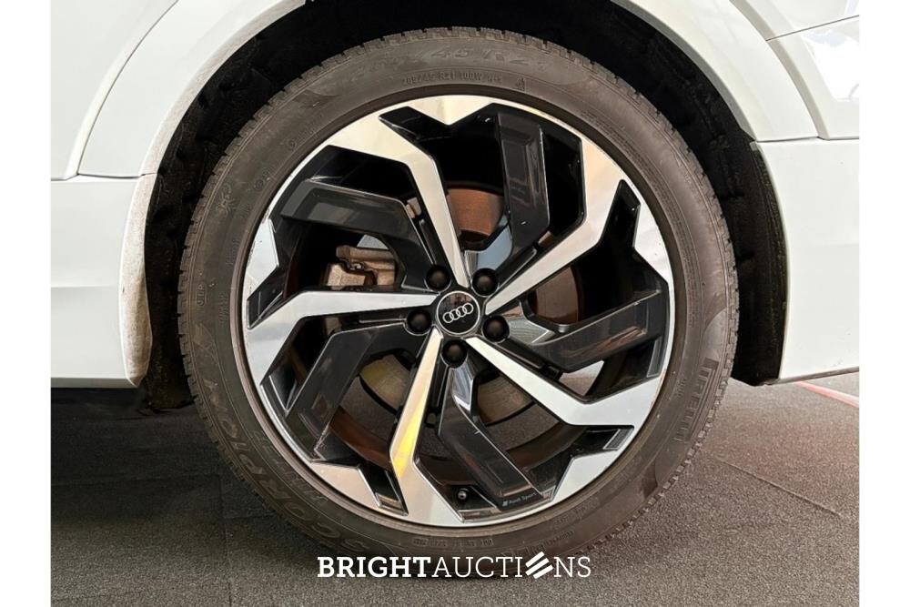 Audi e-tron 55 S edition Quattro 95 kWh 408pk 2022 (Origineel-NL), S-713-BN