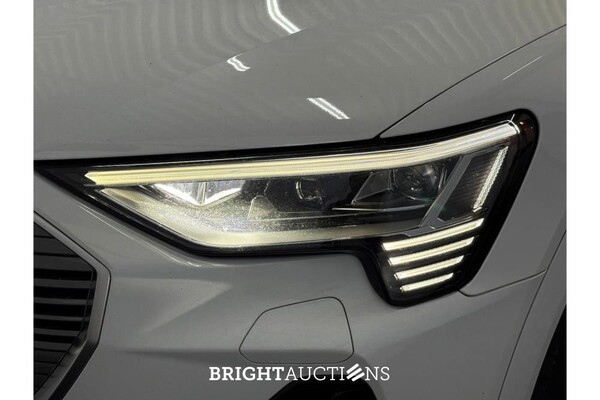 Audi e-tron 55 S edition Quattro 95 kWh 408pk 2022 (Origineel-NL), S-713-BN
