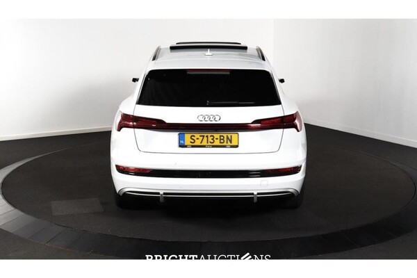 Audi e-tron 55 S edition Quattro 95 kWh 408pk 2022 (Origineel-NL), S-713-BN