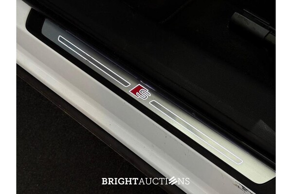 Audi e-tron 55 S edition Quattro 95 kWh 408pk 2022 (Origineel-NL), S-713-BN