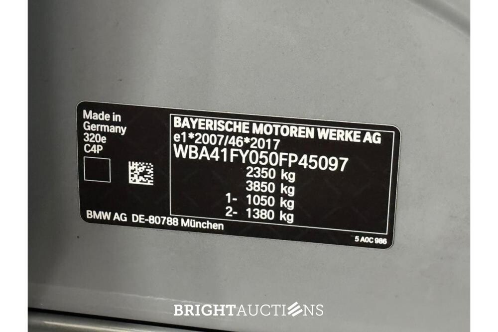 BMW 320e Touring M-Sport 272pk 2023 (Origineel-NL) 3-Serie, S-176-KP