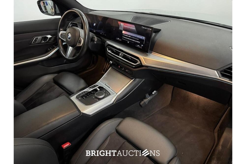 BMW 320e Touring M-Sport 272pk 2023 (Origineel-NL) 3-Serie, S-176-KP
