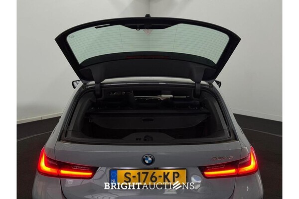 BMW 320e Touring M-Sport 272pk 2023 (Origineel-NL) 3-Serie, S-176-KP
