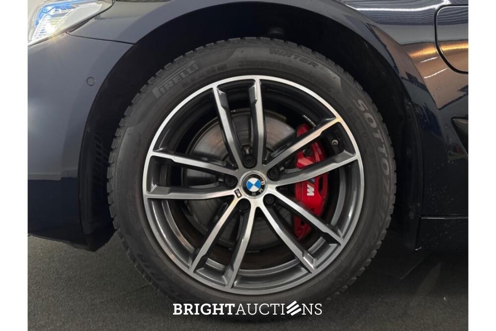 BMW 530e Business Edition Plus M-Sport 292pk 2021 (Origineel-NL) 5-Serie , L-844-SL