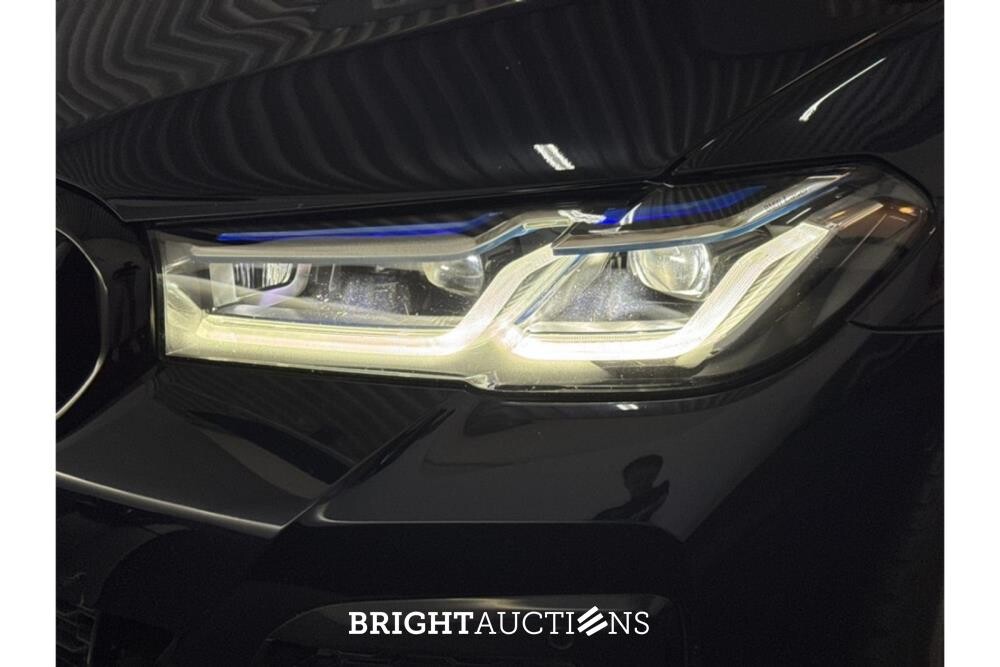 BMW 530e Business Edition Plus M-Sport 292pk 2021 (Origineel-NL) 5-Serie , L-844-SL