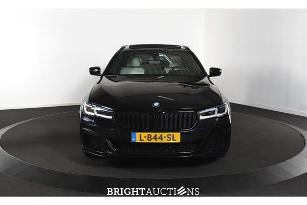 BMW 530e Business Edition Plus M-Sport 292pk 2021 (Origineel-NL) 5-Serie , L-844-SL